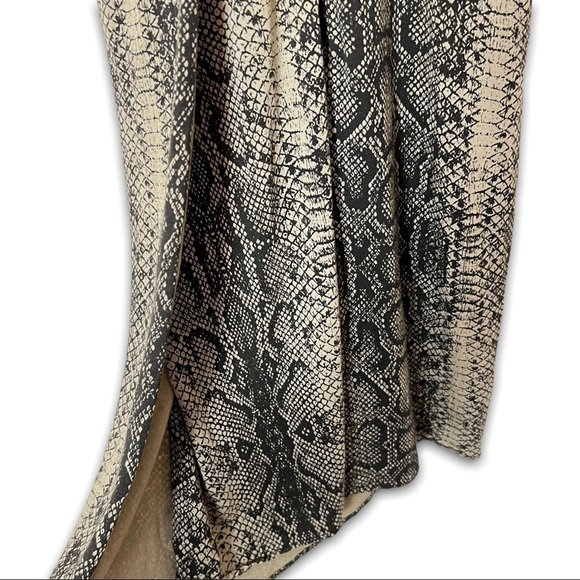 THE KOOPLES Snakeskin Print Crossover Pleated V-Neck Sleeveless Bodycon Dress 8 - Picture 5 of 8